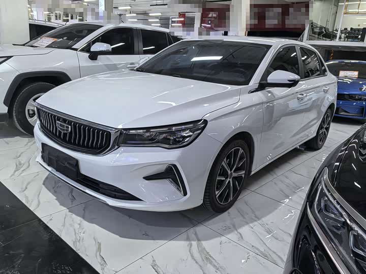 Фото 1 - Geely Emgrand