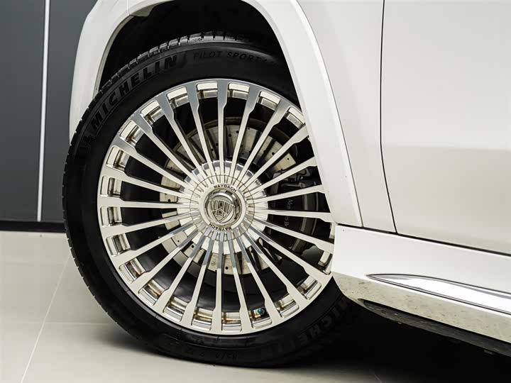 Фото 6 - Mercedes-Benz GLS-Class