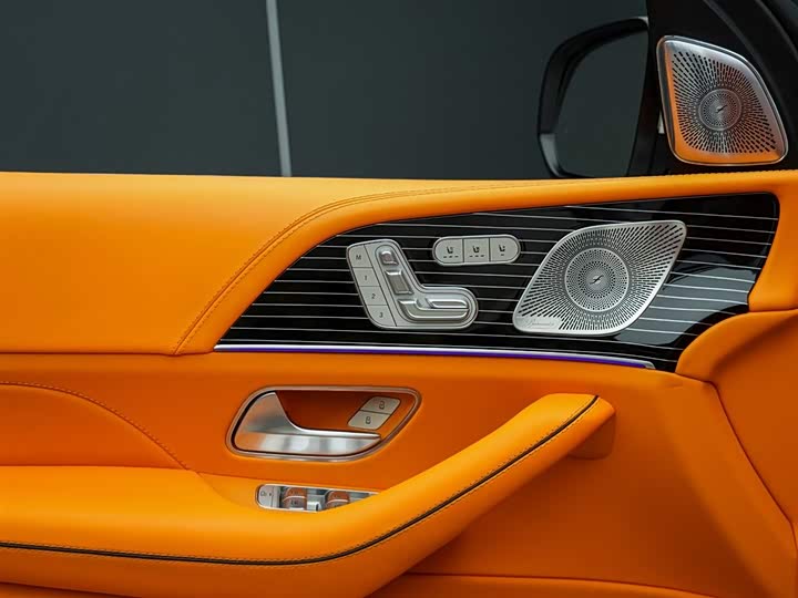 Фото 8 - Mercedes-Benz GLS-Class