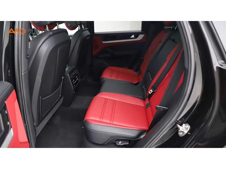 Фото 7 - Porsche Cayenne