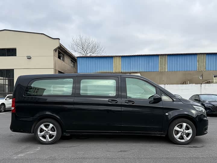 Фото 6 - Mercedes-Benz Vito