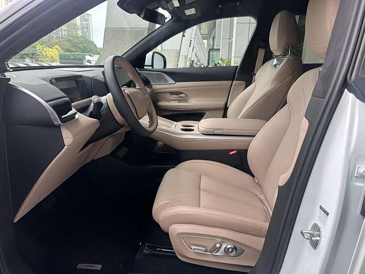 Фото 4 - XPeng G9
