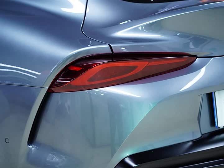 Photo 3 - Toyota Supra