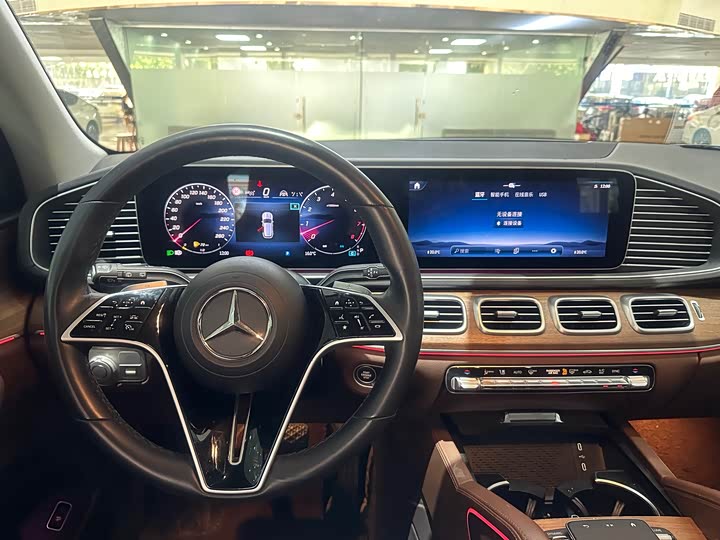 Фото 2 - Mercedes-Benz GLE-Class