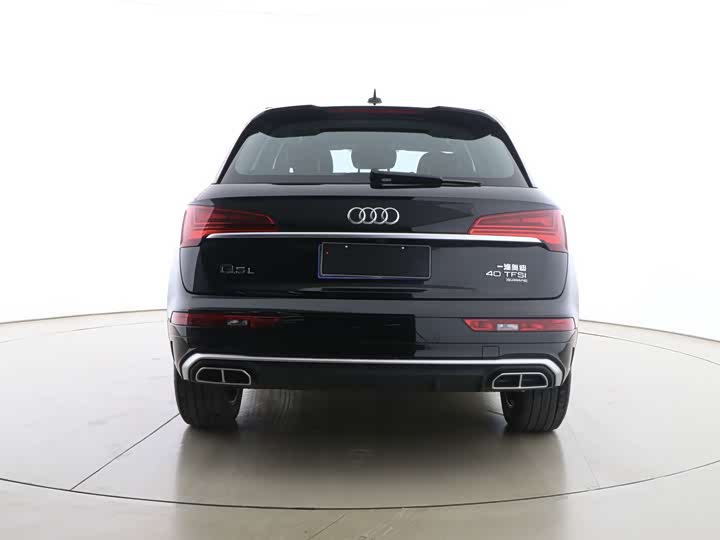 Photo 5 - Audi Q5L