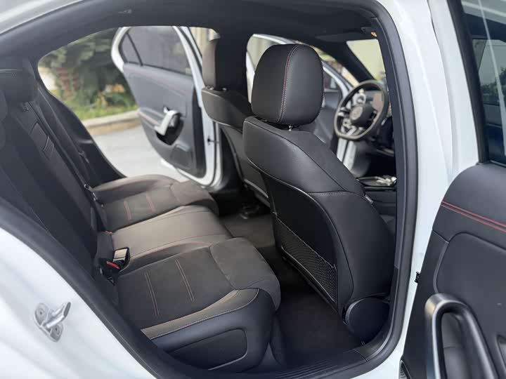 Фото 6 - Mercedes-Benz A-Class