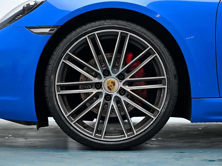 Фото 9 - Porsche 718