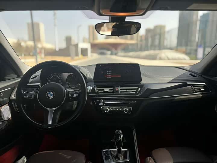 Фото 8 - BMW 1 Series