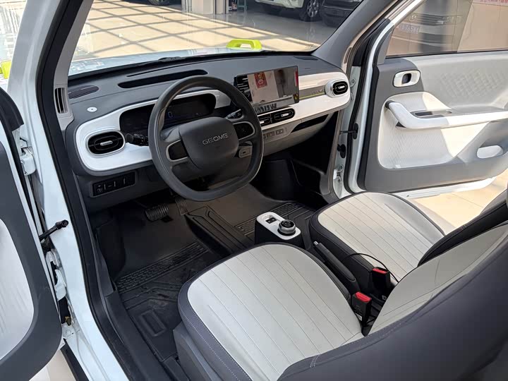 Фото 7 - Geely Galaxy Panda Mini