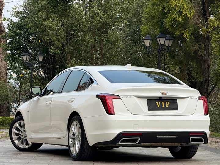 Photo 5 - Cadillac CT5