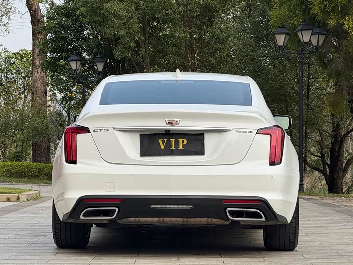 Photo 6 - Cadillac CT5