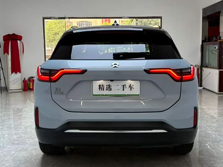 Фото 7 - Nio ES6