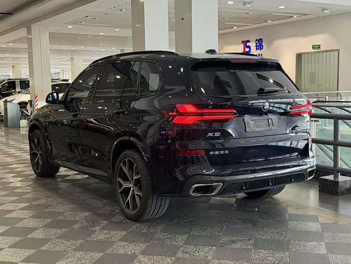 Фото 4 - BMW X5