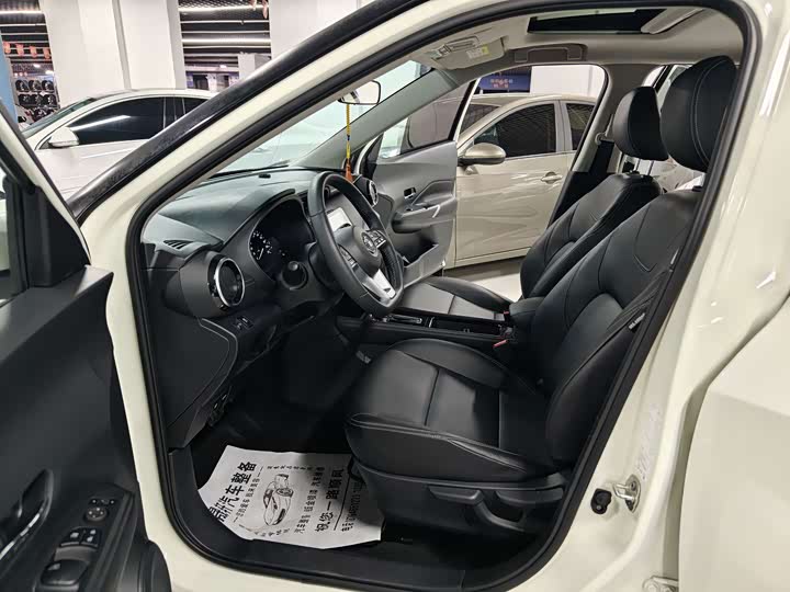 Фото 5 - Nissan Kicks