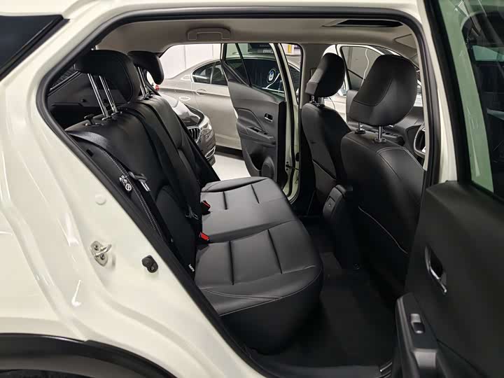 Фото 9 - Nissan Kicks