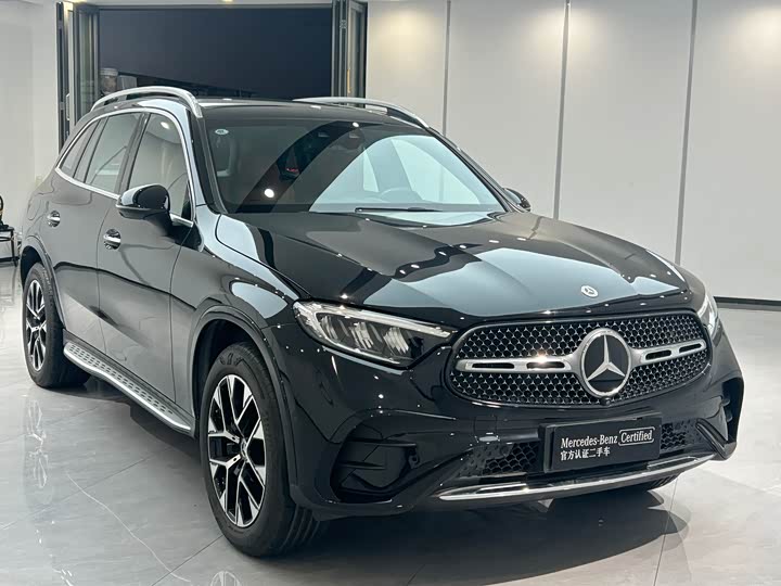 Photo 3 - Mercedes-Benz GLC-Class Hybrid