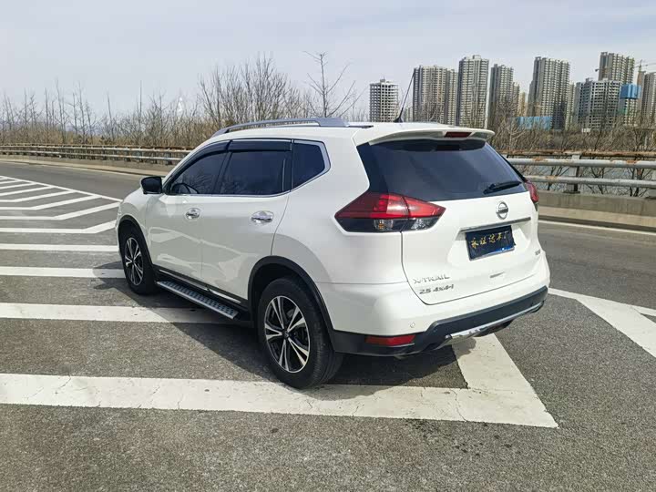 Фото 4 - Nissan X-Trail