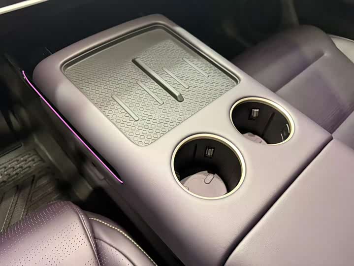 Фото 7 - Avatr 07