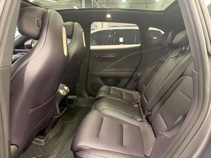 Фото 9 - Avatr 07