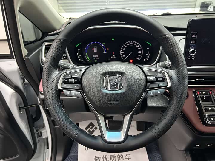 Фото 9 - Honda Elysion