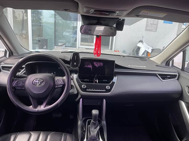 Фото 7 - Toyota Corolla Cross