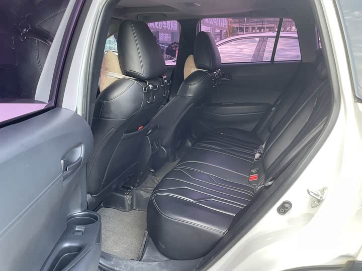 Фото 9 - Toyota Corolla Cross