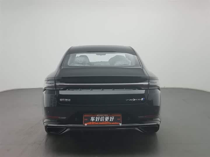 Фото 4 - Geely Preface L