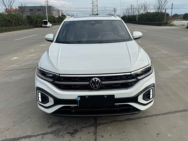 Фото 2 - Volkswagen T-Roc