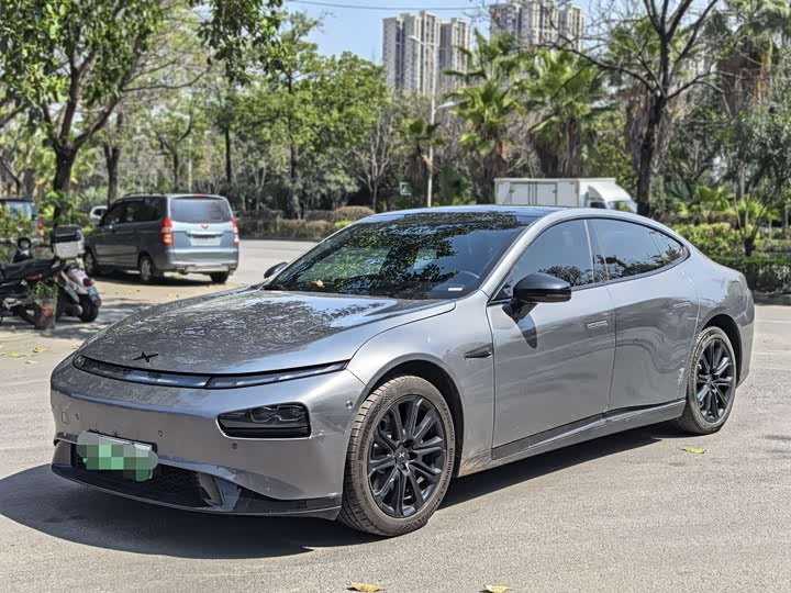Фото 1 - XPeng P7
