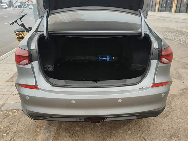 Фото 4 - Chevrolet Monza