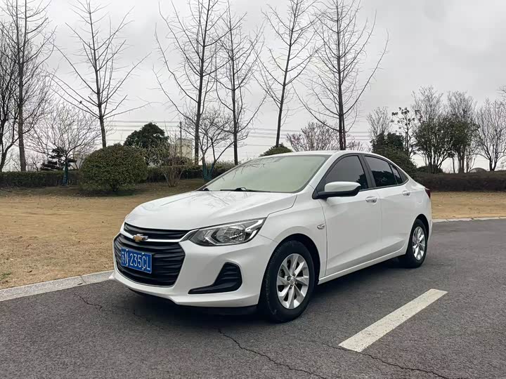 Фото 2 - Chevrolet Onix (Cavalier)