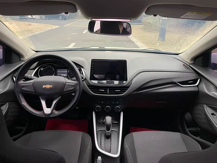 Фото 5 - Chevrolet Onix (Cavalier)