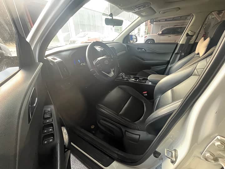 Фото 2 - Hyundai ix35 (Mufasa)