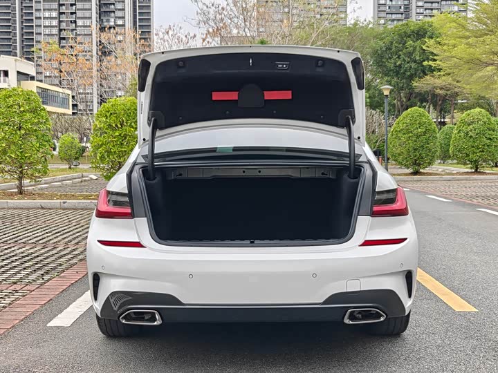 Фото 8 - BMW 3 Series