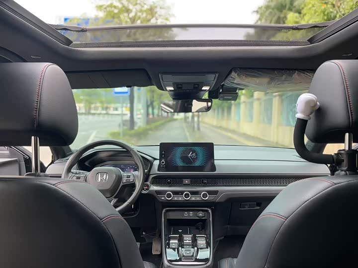 Фото 6 - Honda CR-V