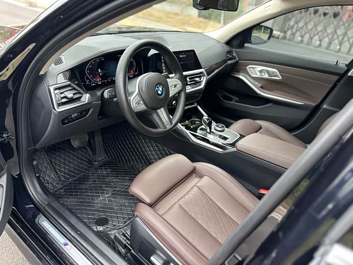 Фото 8 - BMW 3 Series