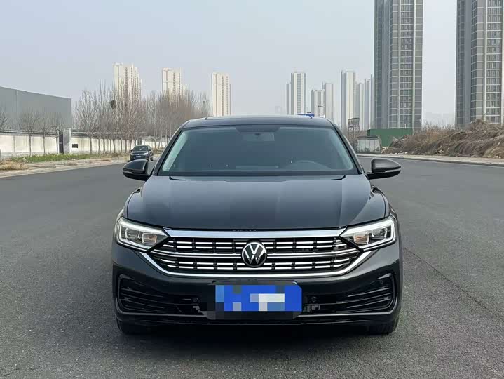 Photo 2 - Volkswagen Sagitar L