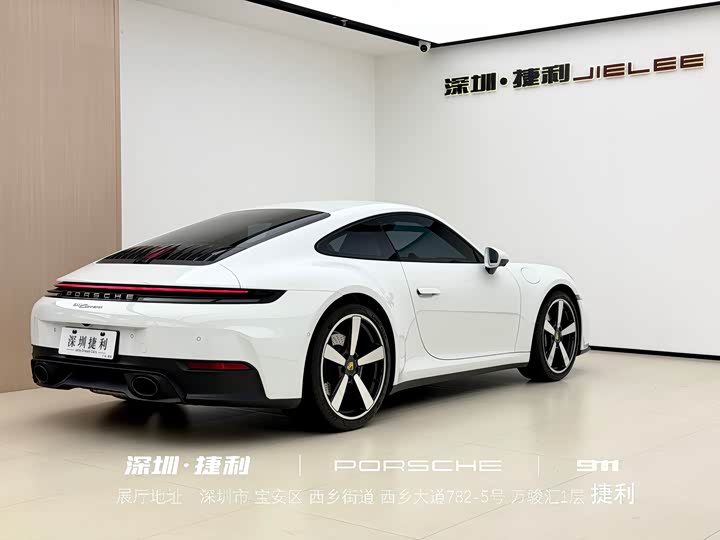 Фото 4 - Porsche 911