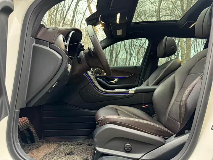 Фото 3 - Mercedes-Benz GLC-Class