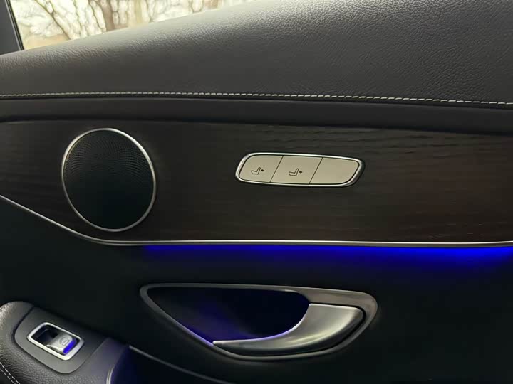 Фото 5 - Mercedes-Benz GLC-Class