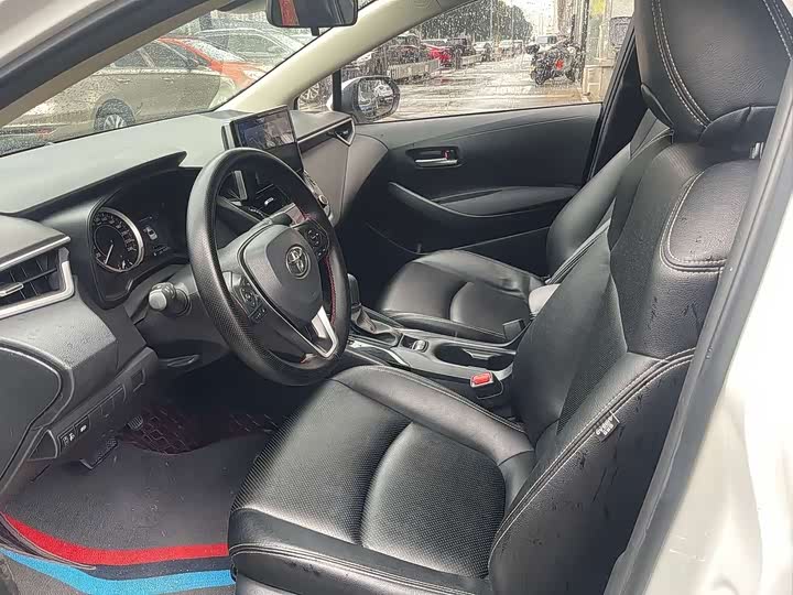 Фото 6 - Toyota Corolla