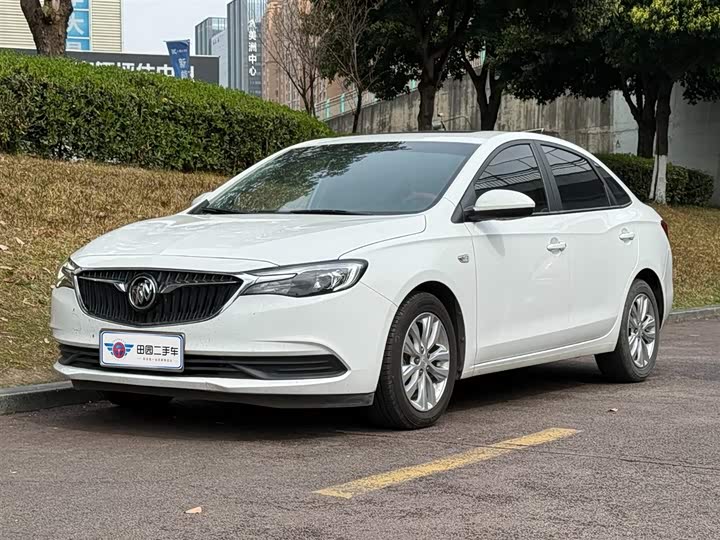 Photo 1 - Buick Excelle GT