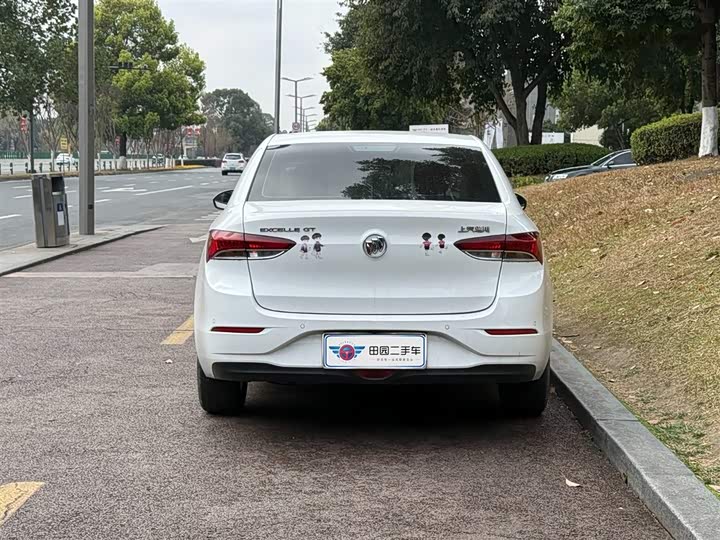 Photo 5 - Buick Excelle GT
