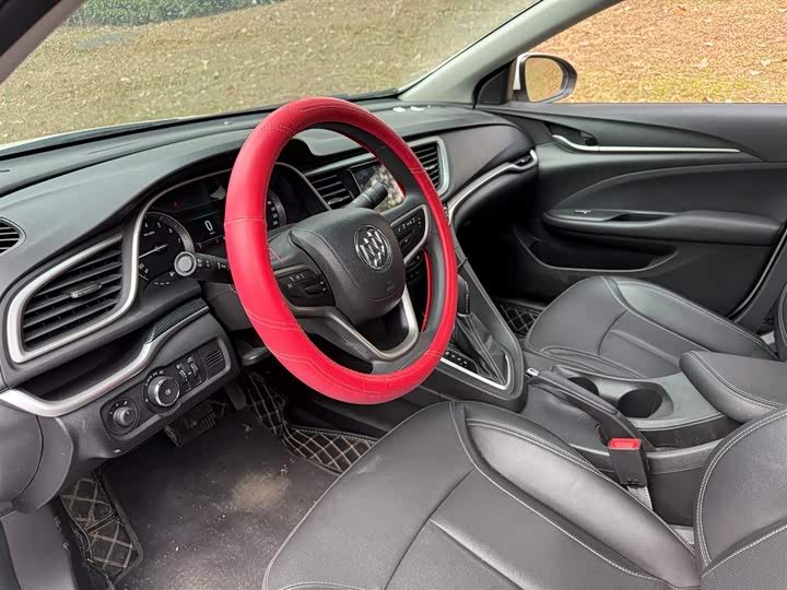 Photo 7 - Buick Excelle GT