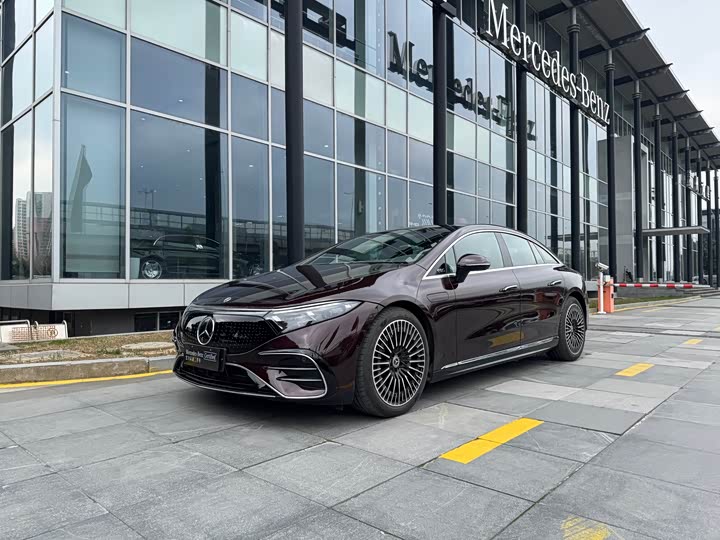 Фото 2 - Mercedes-Benz EQS