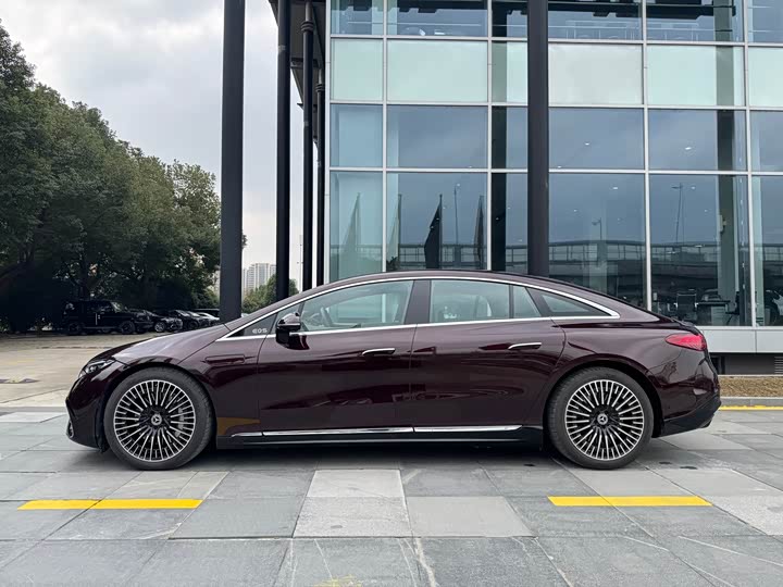 Фото 5 - Mercedes-Benz EQS