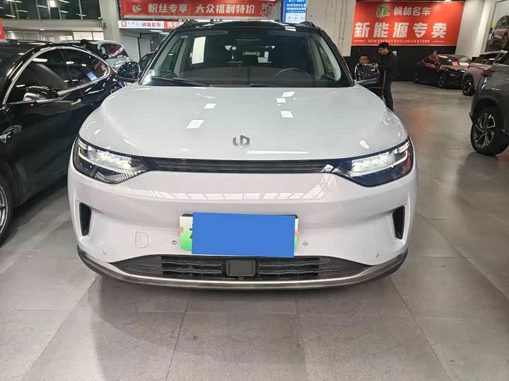 Фото 2 - Leapmotor C11