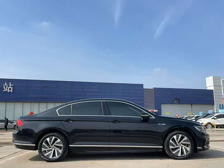 Фото 3 - Volkswagen Magotan GTE Hybrid