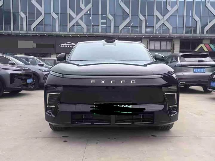 Фото 2 - Exeed Sterra ET