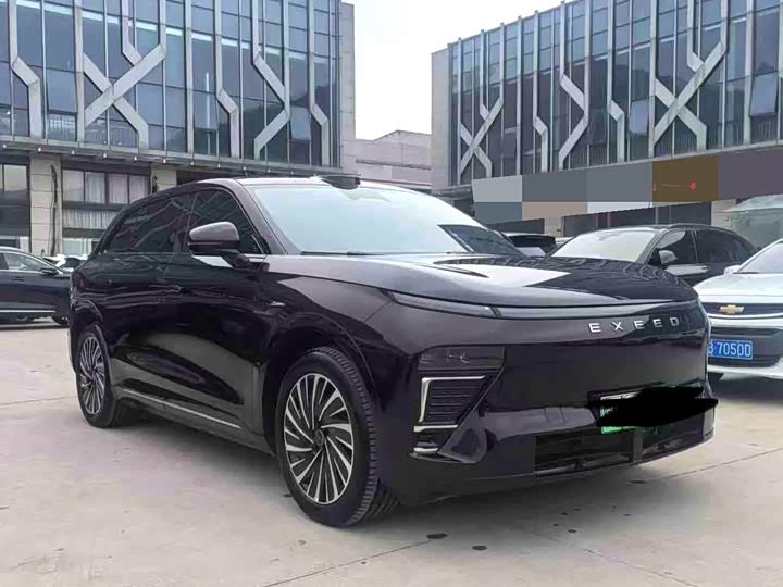 Фото 3 - Exeed Sterra ET